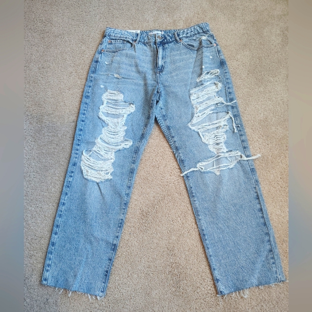 Garage Denim Low Rise Slouchy Jean